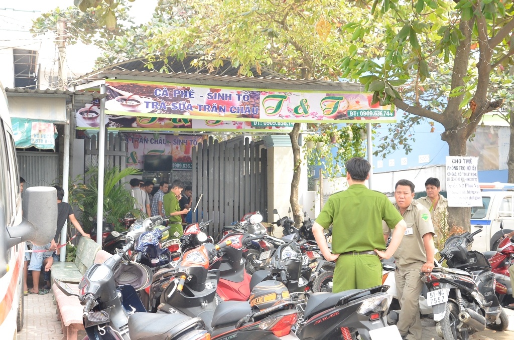 Co gai bi troi 2 tay chet trong phong tro o Sai Gon hinh anh