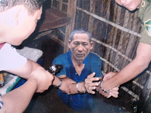 Một tội phạm truy nã bị bắt ở Cà Mau. (Ảnh do cơ quan công an cung cấp).