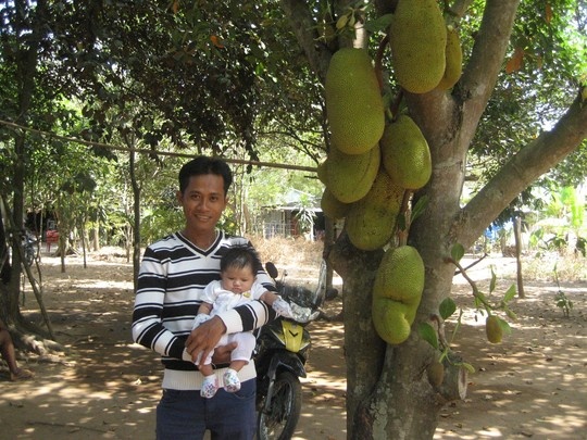 7 thanh nien mac an oan vui nhu lan dau don Tet hinh anh