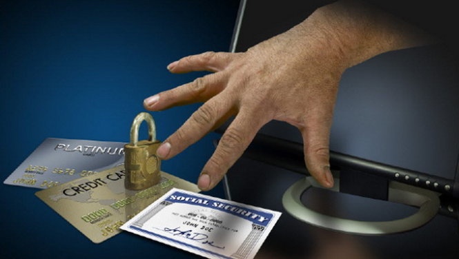 Toi pham dung the ATM trang dap the gia tai Nha Trang hinh anh