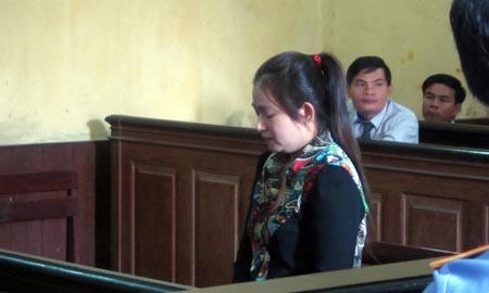 'Tu ba' moi gioi ban dam cho khach Tay duoc giam an hinh anh