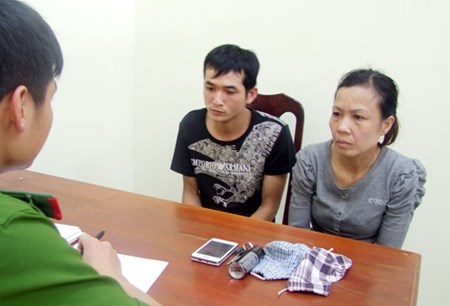 'Nu quai' cho nguoi tinh kem 22 tuoi di cuop hinh anh