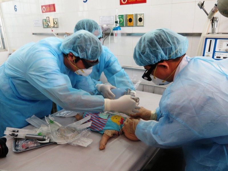 Quy trinh cach ly benh nhi bi Mers-CoV o benh vien Sai Gon hinh anh