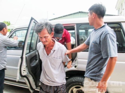 Can ham bi mat cua ke giet ban nhau trong ray hinh anh