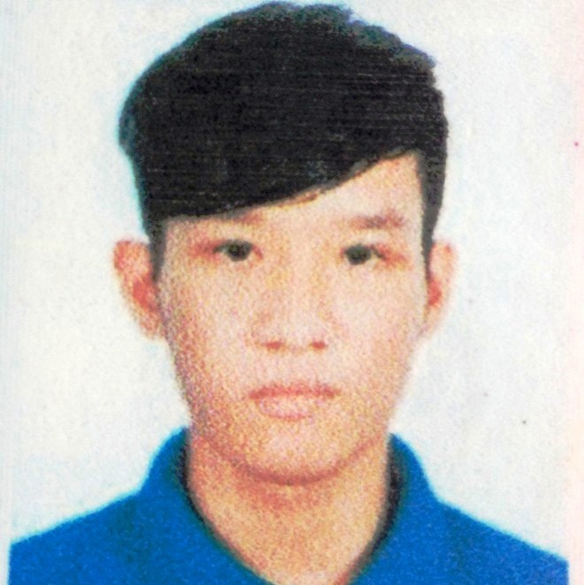 Bat nghi can sat hai be gai 13 tuoi trong khach san Sai Gon hinh anh