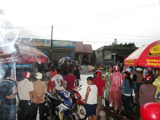 Bat nghi can vu giet 2 nguoi trong biet thu o Quang Tri hinh anh