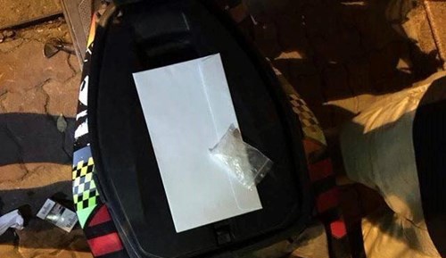 Giau ma tuy da trong quan lot van... lo hinh anh