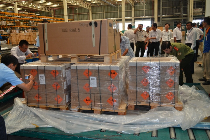 144.000 vien dan nhap trai phep vao Viet Nam hinh anh