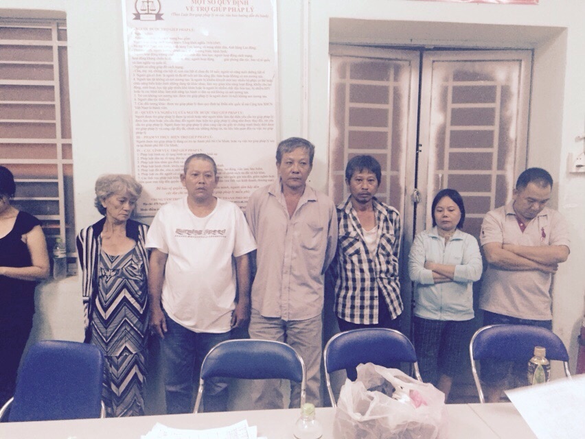 Hang tram trinh sat ap vao 9 diem thau de o Sai Gon hinh anh