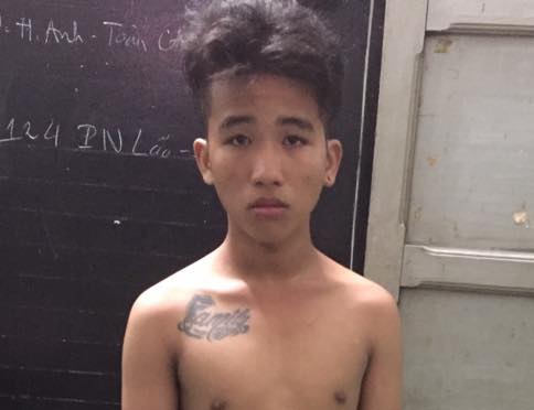 Linh dac nhiem truy duoi 2 ten cuop o Sai Gon hinh anh