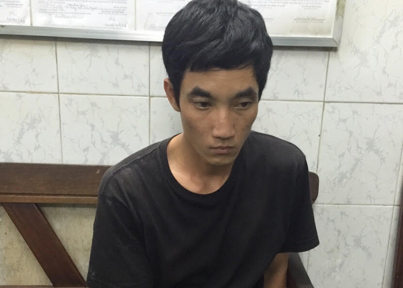 Ke co thu trong nha tho Duc Ba lien tuc trom tai san hinh anh