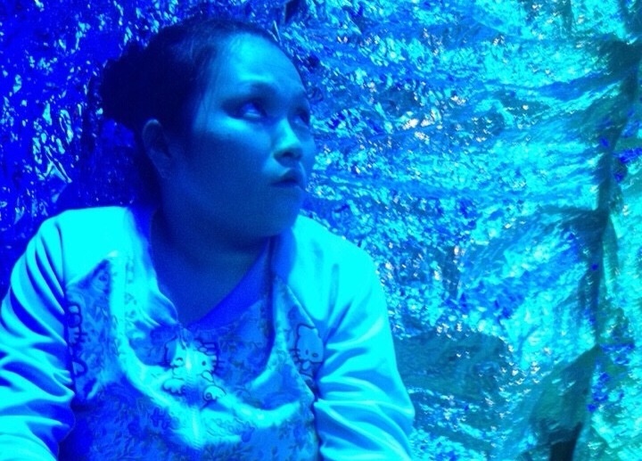 Thiếu nữ bị bắt quả tang khi đang bán ma túy. Ảnh: Công an cung cấp.