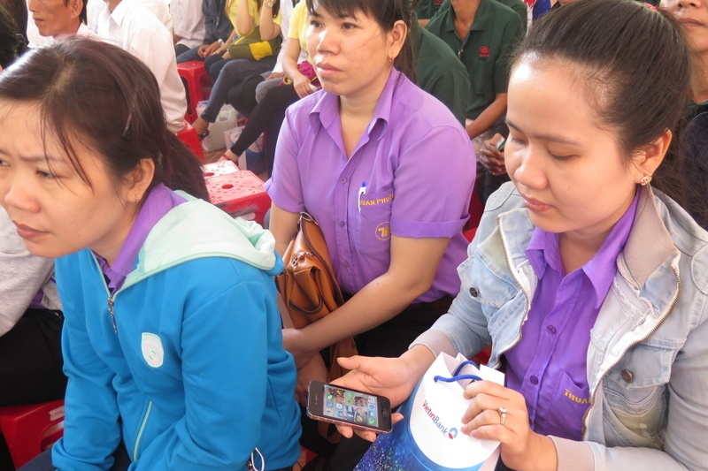 Tu van phap luat cho hang nghin cong nhan qua Zalo hinh anh