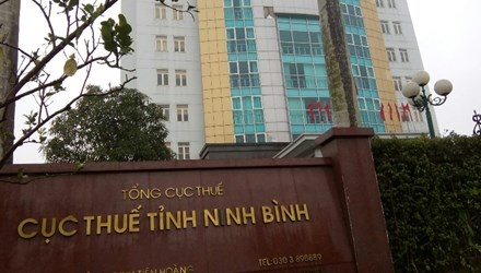 Trom dot nhap Cuc thue Ninh Binh ngay giap Tet hinh anh