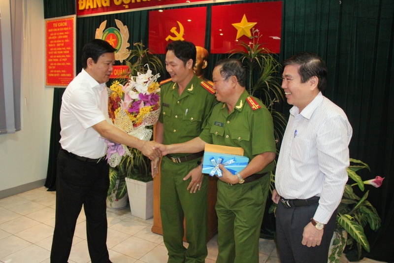 Bi thu Thang tin Cong an TP HCM se keo giam duoc toi pham hinh anh