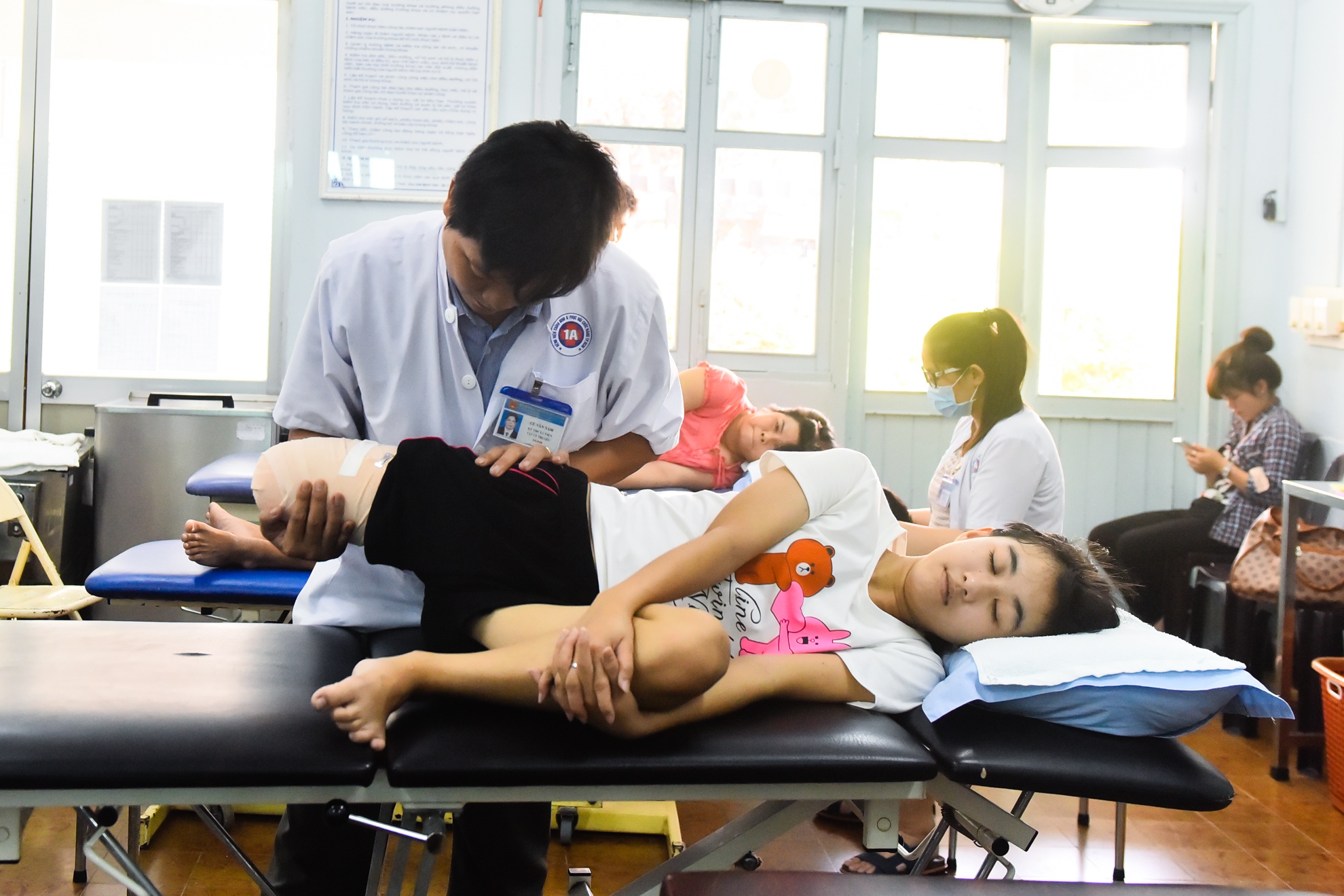 nữ sinh bị cưa chân  ảnh 5 nu sinh bi cua chan anh 5