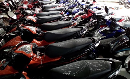 Tieu thu xe gian anh 1