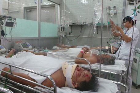 Them nan nhan bi tai nan o Binh Thuan dua vao Cho Ray hinh anh