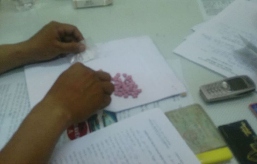 bán thuốc lắc ảnh 1 ban thuoc lac anh 1