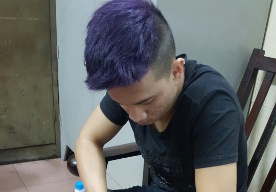 cô gái chơi Pokemon bị cướp điện thoại ảnh 1 co gai choi Pokemon bi cuop dien thoai anh 1