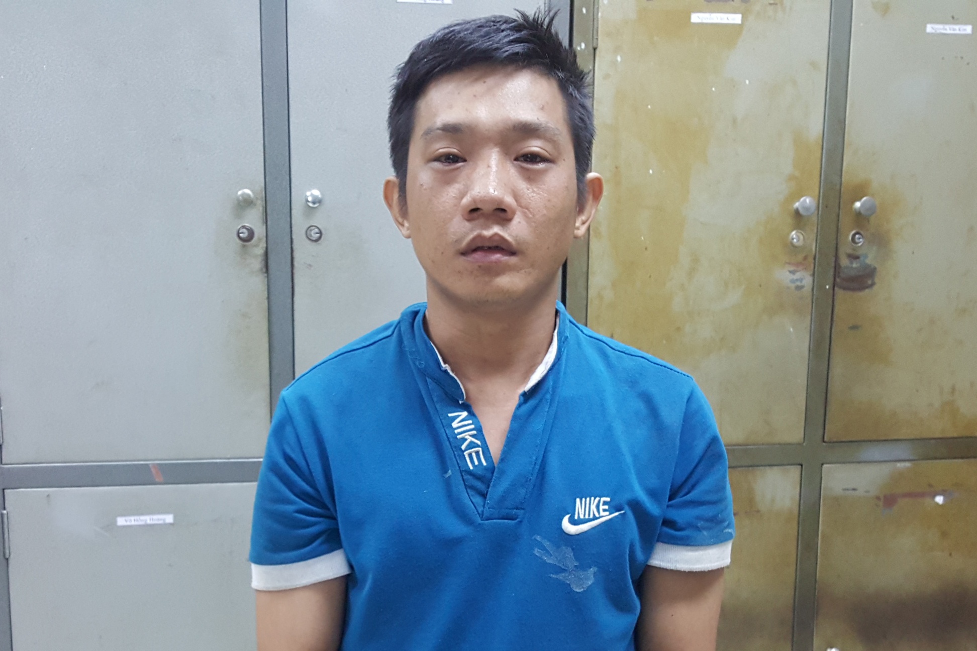 Tim vo khong thay, dam chet bo vo hinh anh