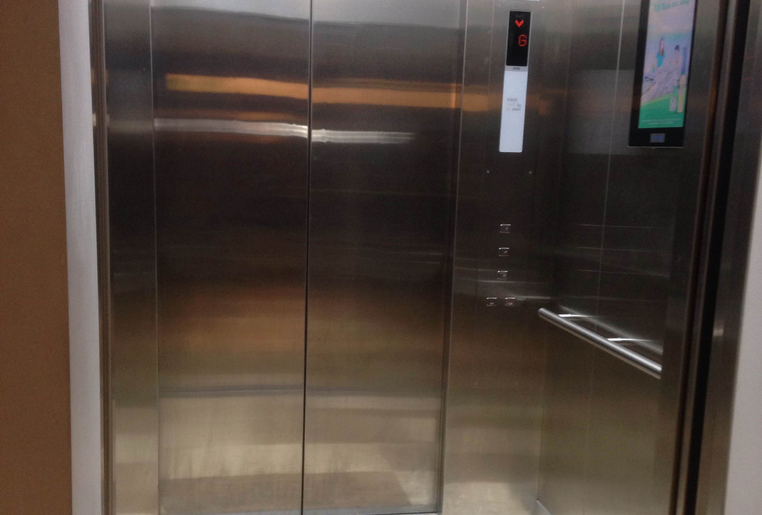 Nguoi giao hang tu vong anh 1