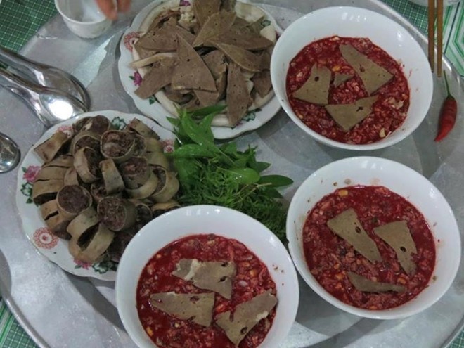 Nhiem khuan lien cau lon anh 1