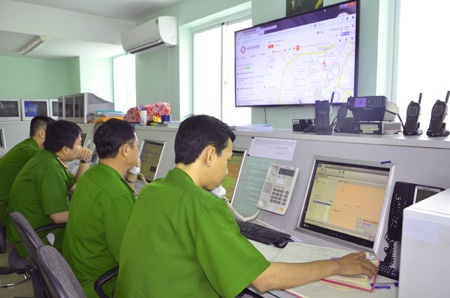Cong an TP.HCM tiep nhan thong tin cua dan qua mang xa hoi hinh anh