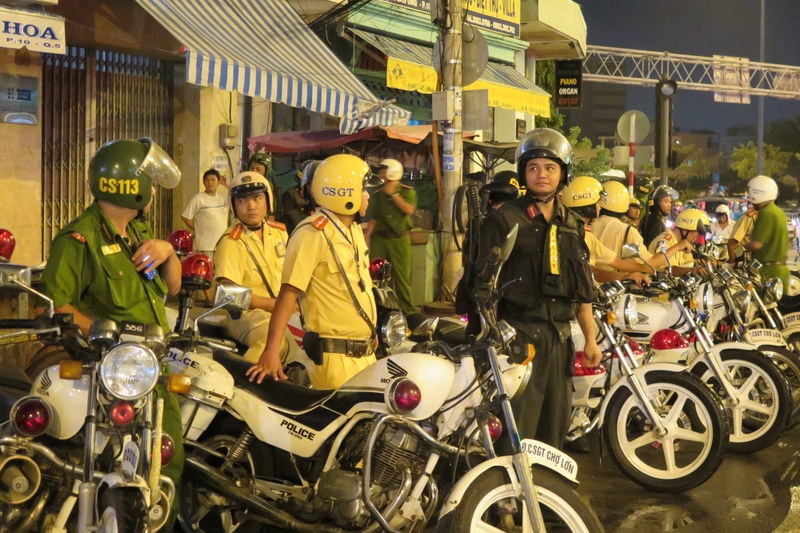 Bi thu Thang yeu cau CSGT lay lai hinh anh dep trong mat dan hinh anh