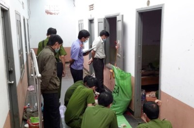 Thanh nien dam chet ban trong con phe ma tuy hinh anh