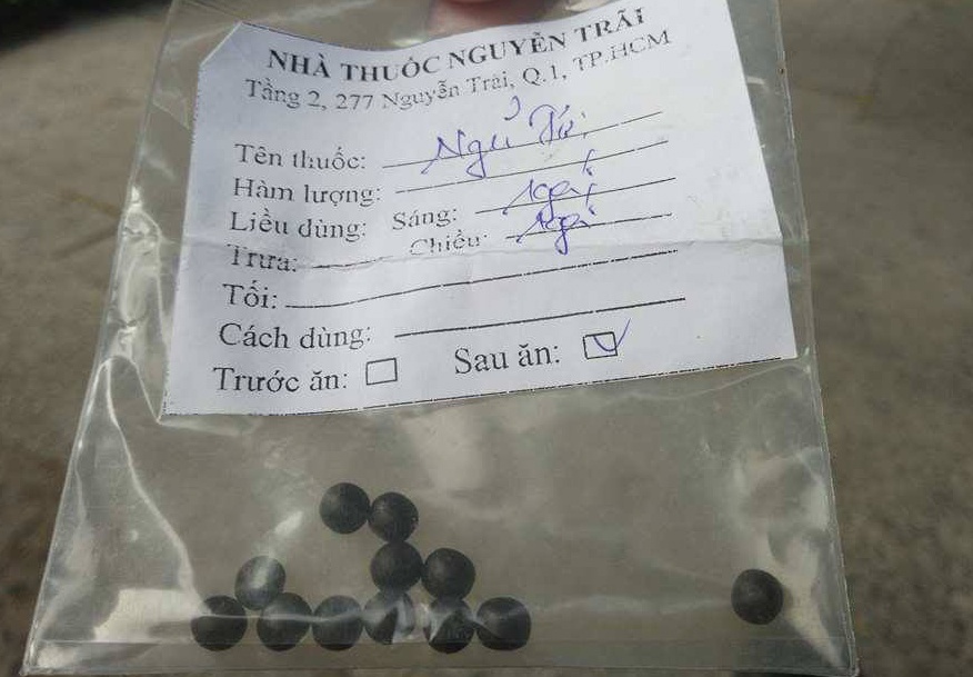 Bac si Trung Quoc hu benh nhan anh 2