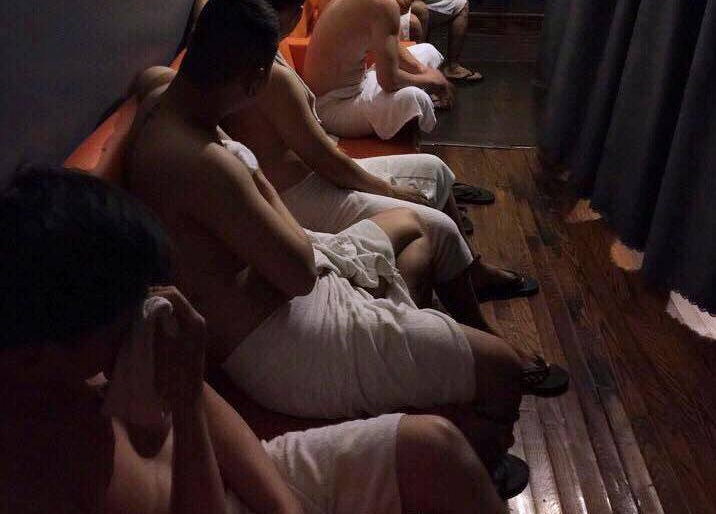 Phat hien o mai dam nam nup bong co so y hoc co truyen o Sai Gon hinh anh