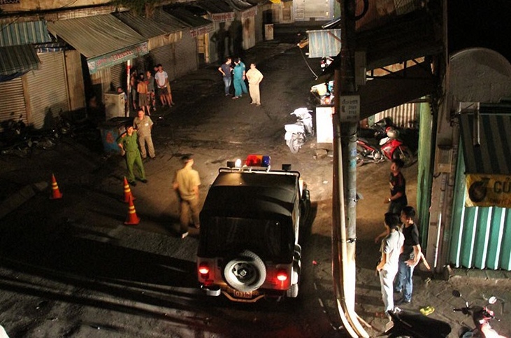 Bat 3 nghi pham danh chet thanh nien vua ra khoi nha ban gai o Sai Gon hinh anh