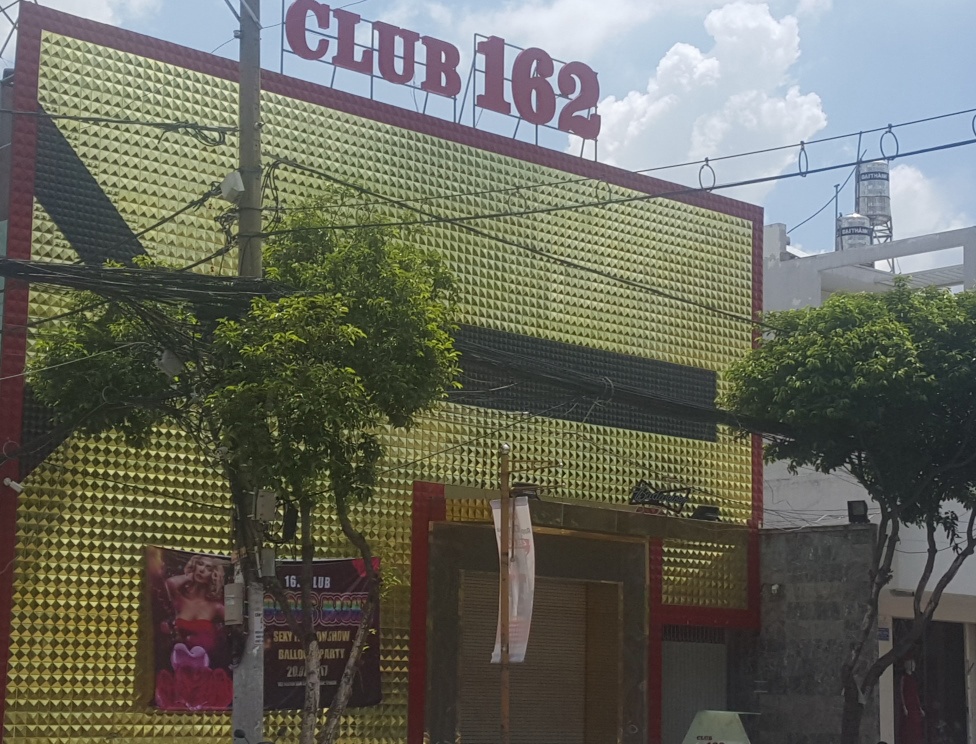 Súng,  ma túy trong quán bar  ảnh 2 Sung,  ma tuy trong quan bar anh 2