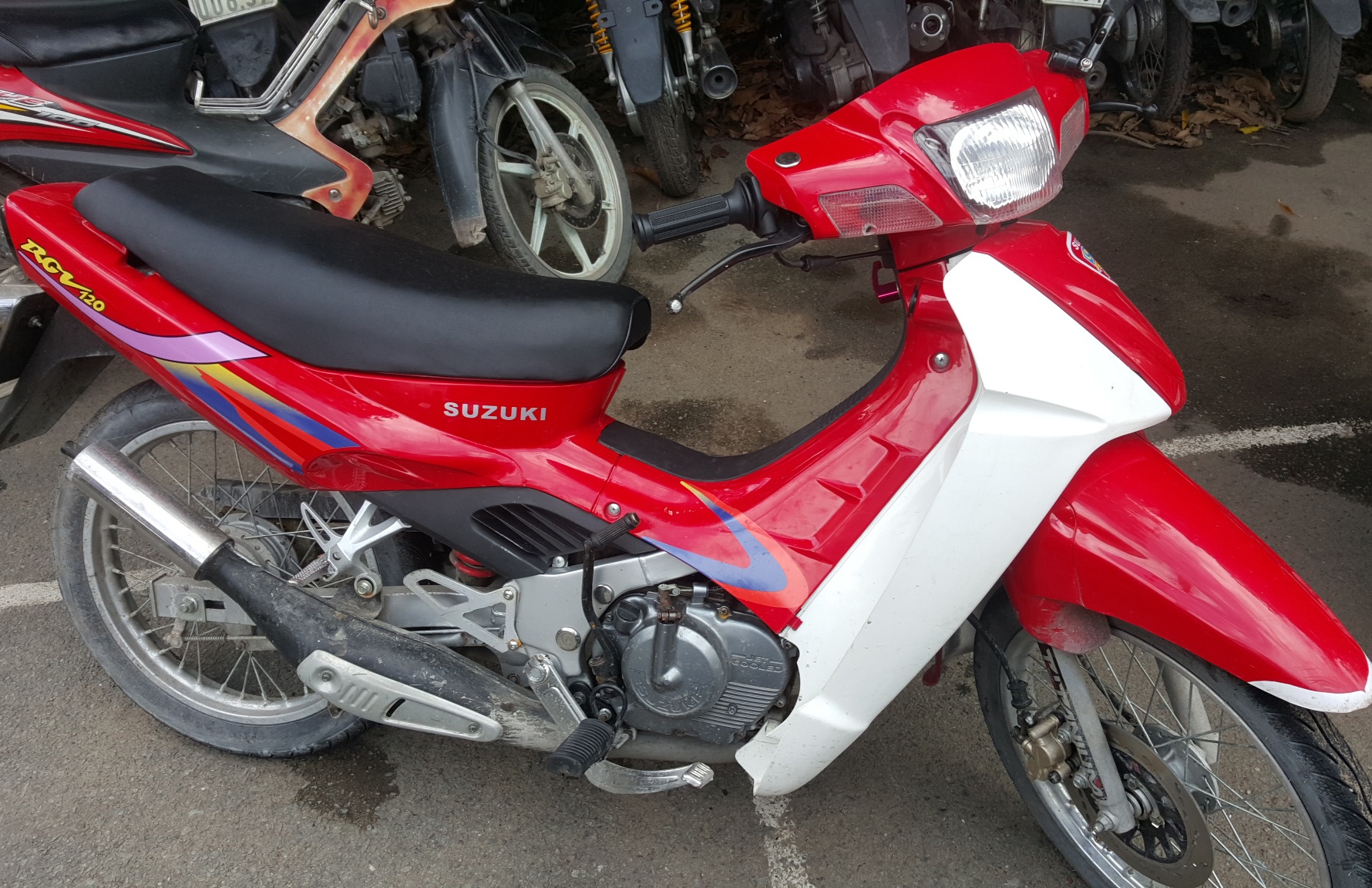 Thanh niên bị cướp cửa cổ  ảnh 2 Thanh nien bi cuop cua co anh 2