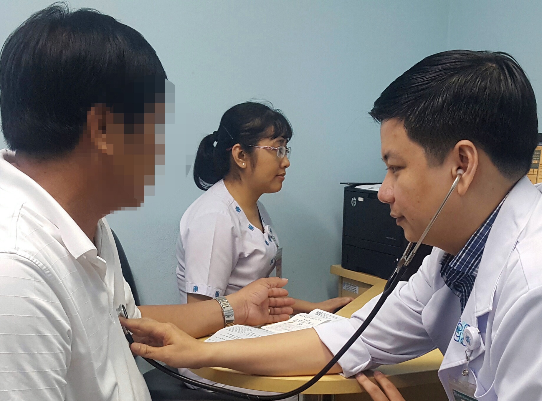 Dang yeu bi dau tim anh 1