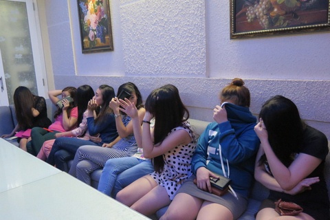 quán karaoke không phép ảnh 2 quan karaoke khong phep anh 2
