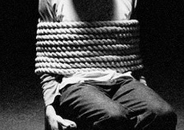 Dieu tra vu gia canh sat bat coc nguoi nuoc ngoai doi 200 trieu hinh anh