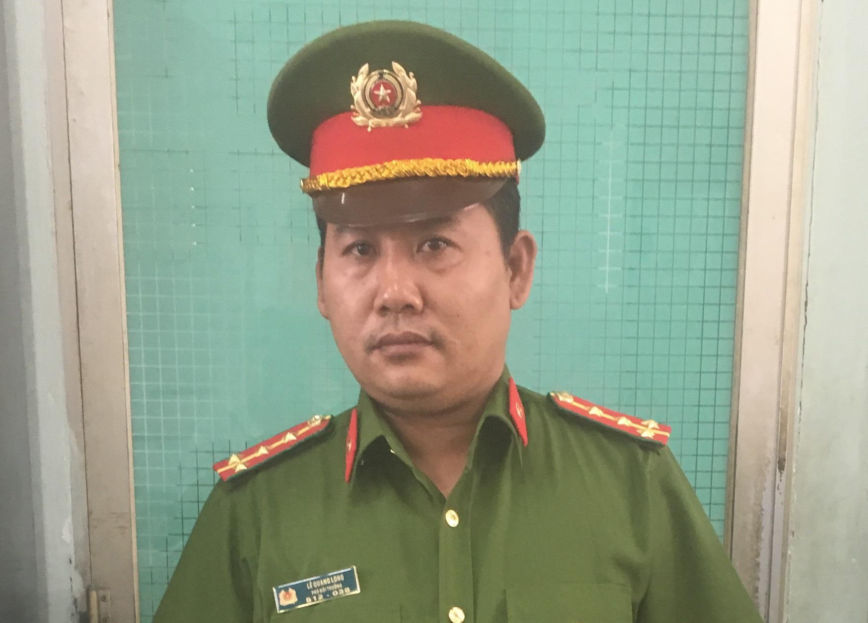 Giả cảnh sát lừa đảo ảnh 1 Gia canh sat lua dao anh 1