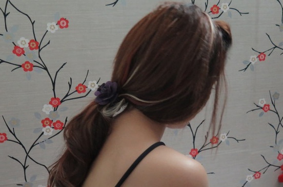 Duong day moi gioi cho du khach mua dam gia 100 USD o Sai Gon hinh anh