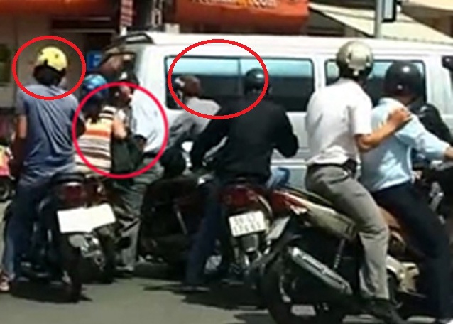 Truy tim bang dan canh dung xe moc trom 30 trieu o Sai Gon hinh anh