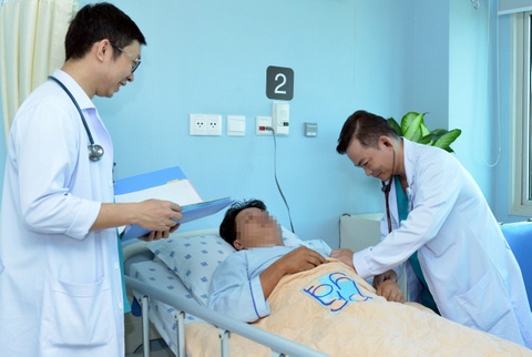 Nhồi máu cơ tim do uống rượu  ảnh 1 Nhoi mau co tim do uong ruou anh 1