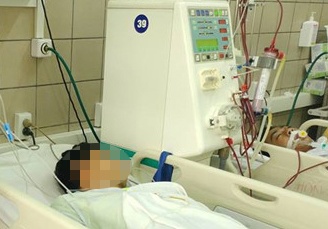 Thuc khach suyt chet vi ngo doc do an phai so bien o nha hang hinh anh