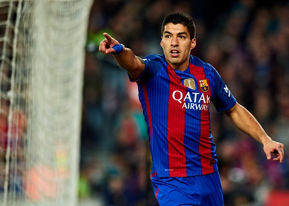Barcelona giu chan Luis Suarez thanh cong hinh anh
