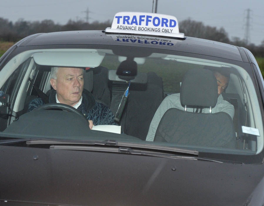 Schweinsteiger bo tap,  chuan bi roi MU? anh 13