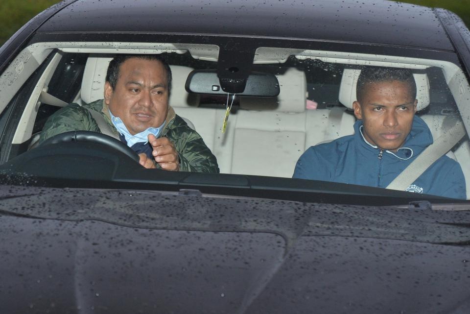 Schweinsteiger bo tap,  chuan bi roi MU? anh 4