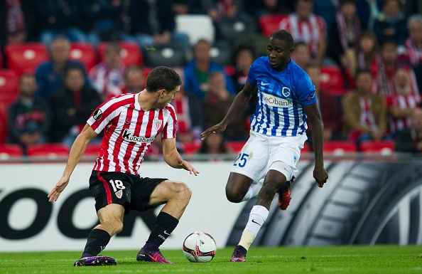 Duong kim vo dich Premier League co tan binh dau tien hinh anh