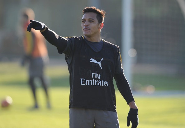 Sanchez phat thong diep muon roi Arsenal hinh anh