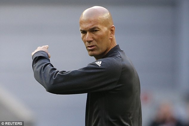 Real Madrid vui vẻ tập luyện trước đại chiến với Bayern ảnh 7 Real Madrid vui ve tap luyen truoc dai chien voi Bayern anh 7