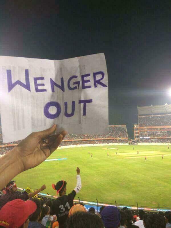 Cuoc chien chong HLV Wenger cua CDV Phao thu da phat trien toan cau anh 11